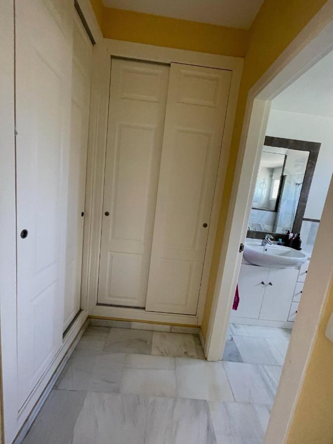 Hochwertiges Haus In Wunderschoener Golf Anlage Am Meer Rota Exterior foto